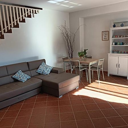Casa Floris Acomodação com café da manhã Agropoli Exterior foto
